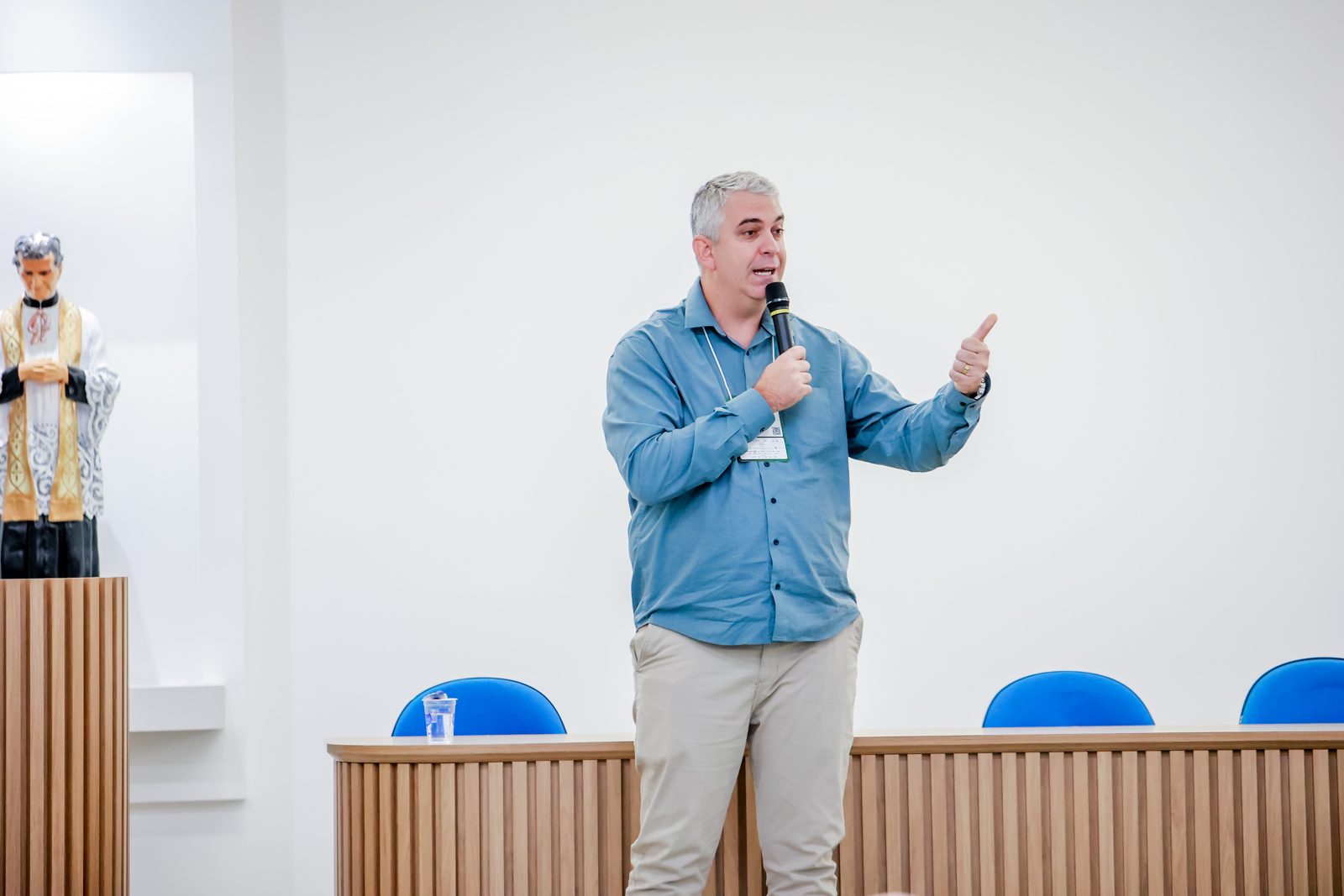 Alexandrius Barbosa durante palestra